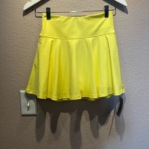 New Women’s Running Athletic Skirt Skort Tennis Skirt Size XS NWT